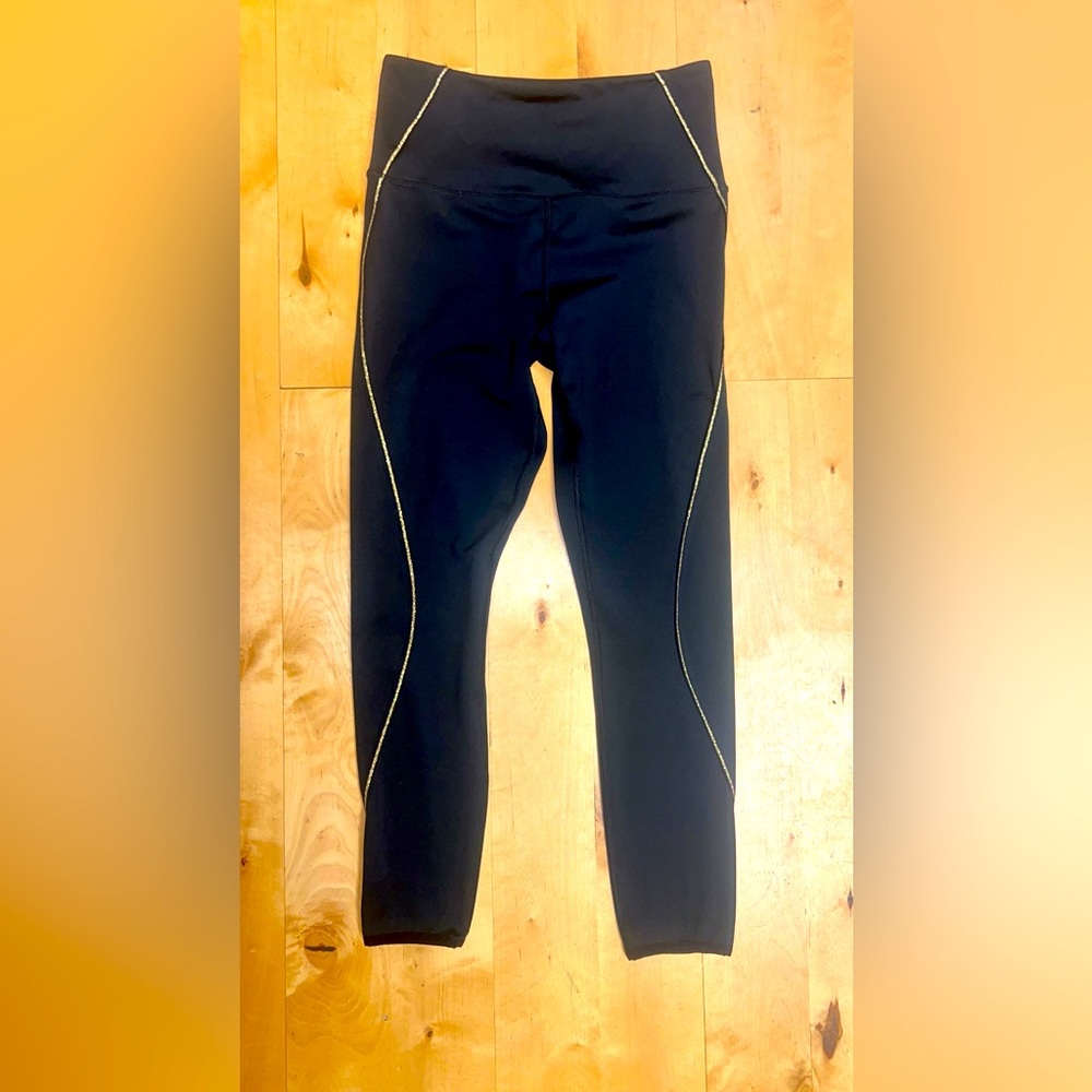 Zyia Matching Set!